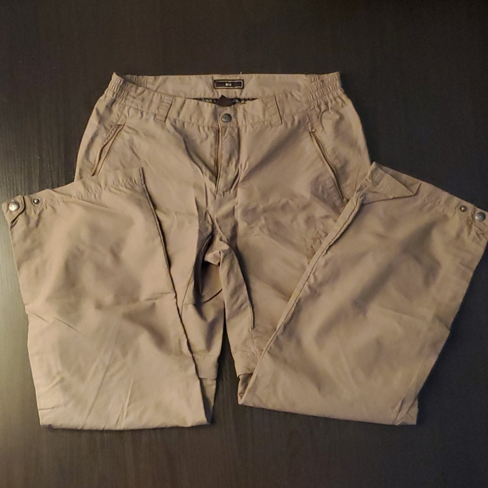 Great condition REI hiking pants.